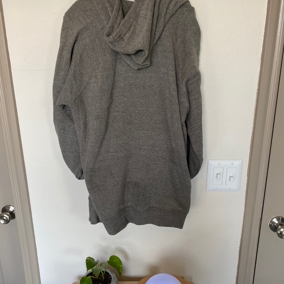 Like New Costal Classics surf shop grey hoodie - Picture 5 of 5